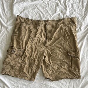 Wrangler Men's Tan Cargo Shorts